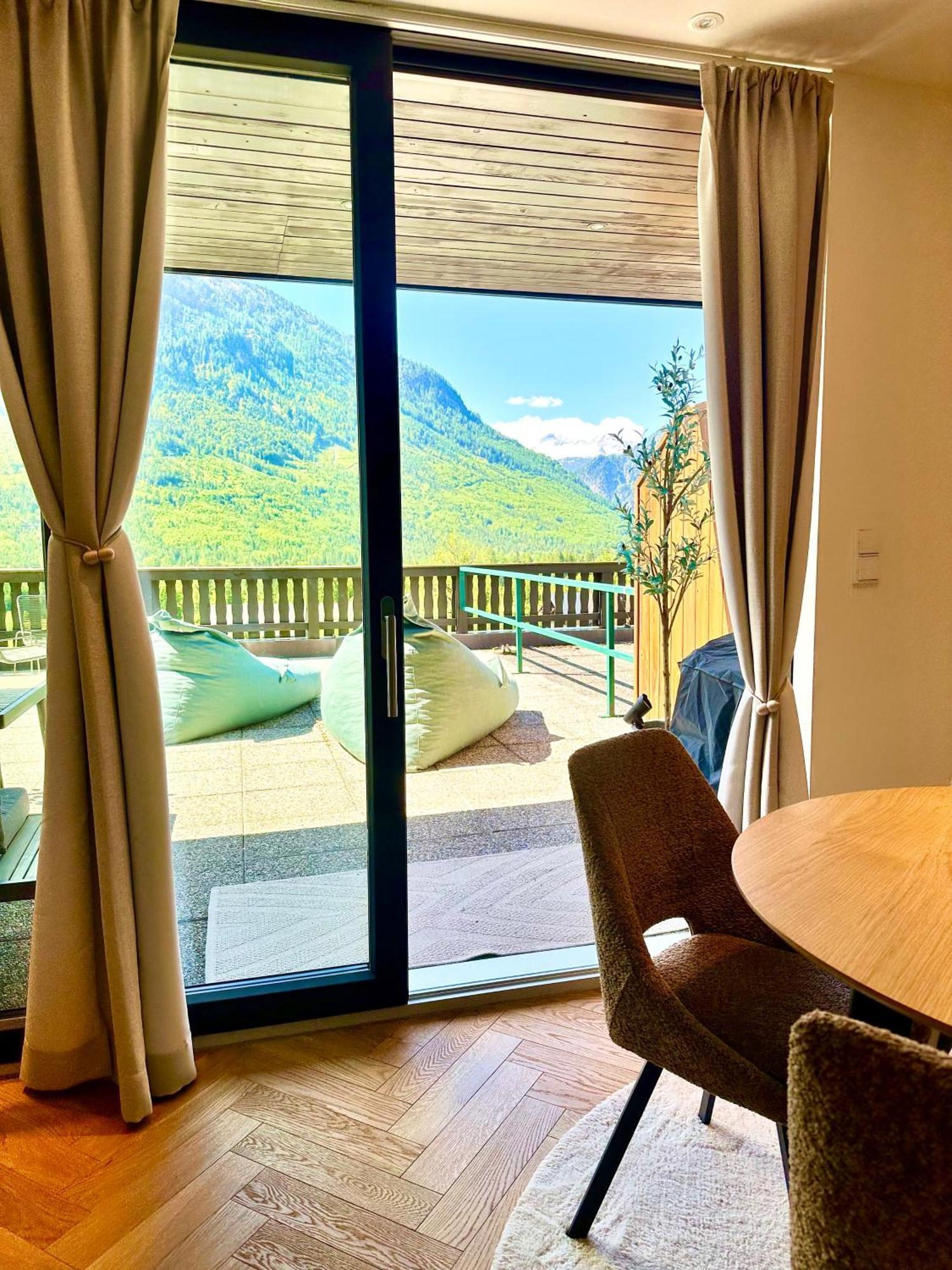 Das Alpenzeit Appartement Mit Just Private Terrasse (Adults Only) Bad Aussee Exterior foto