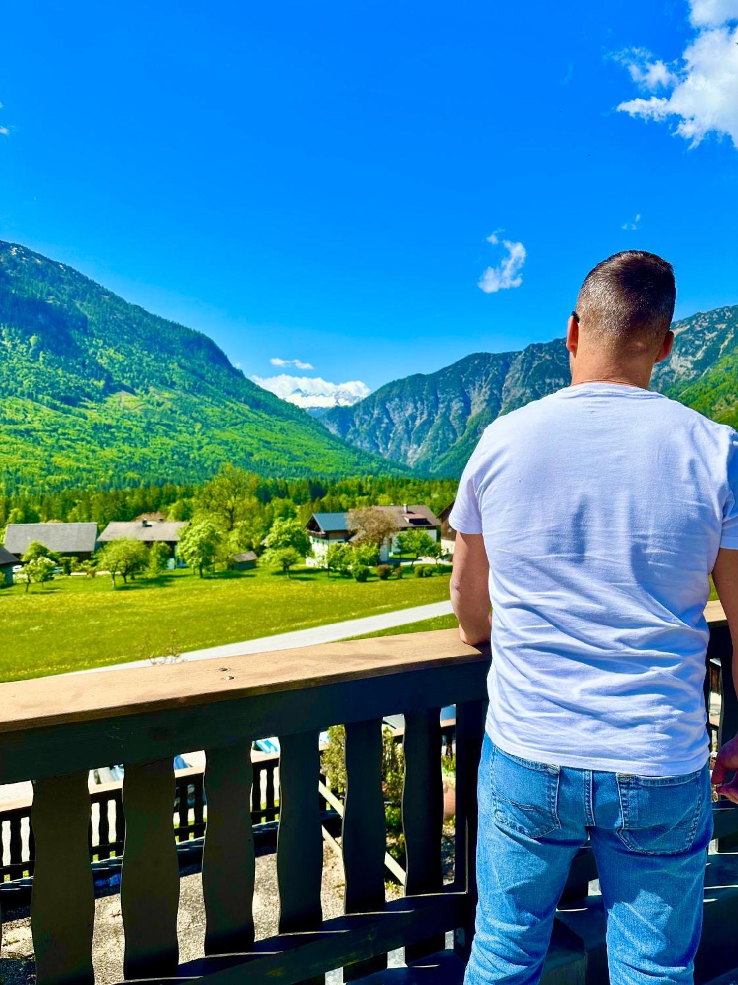 Das Alpenzeit Appartement Mit Just Private Terrasse (Adults Only) Bad Aussee Exterior foto